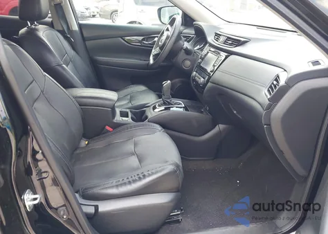 2017 Nissan Rogue Sl z USA, uszkodzony, nr VIN 5N1AT2MT6HC876704